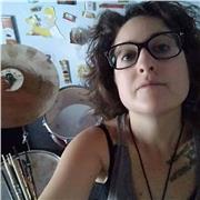 Inglese con livello B2 approfondito e spagnolo, mi metto a disposizione per aiuto compiti in queste materie